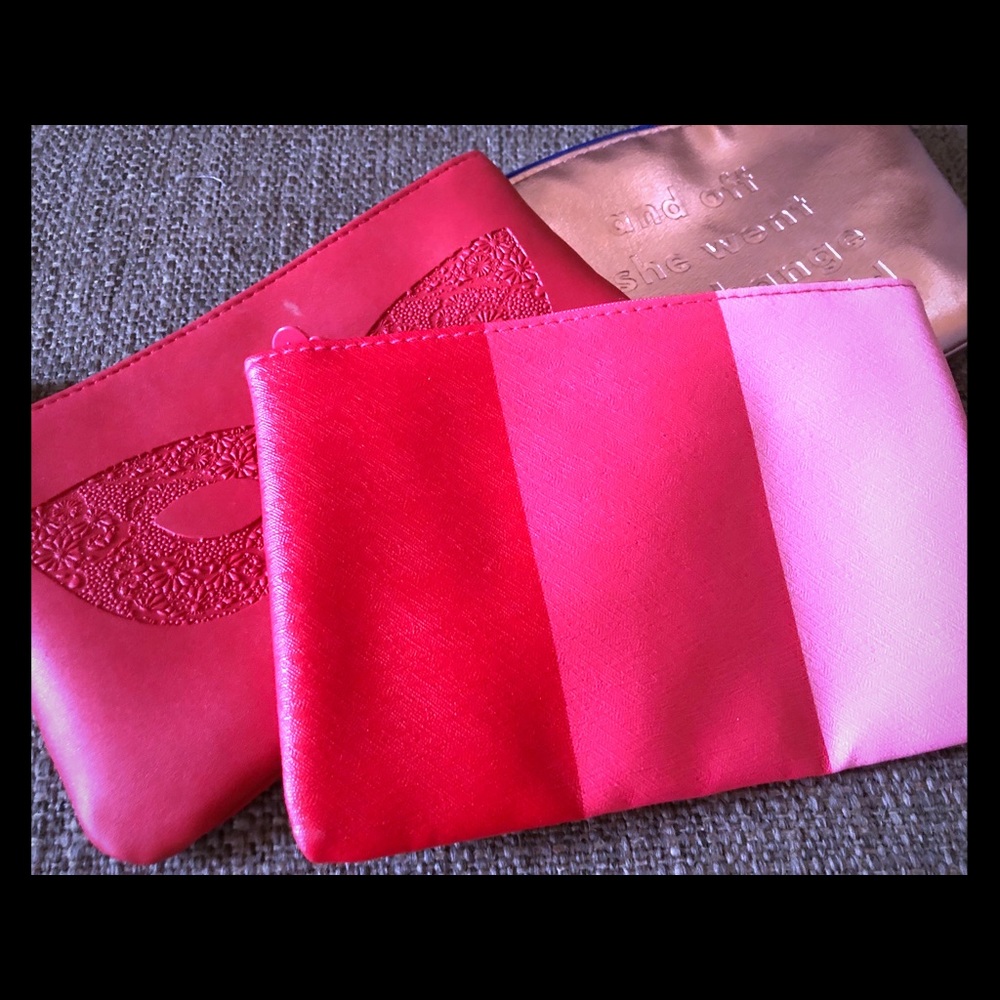 3 pink make up bags! Barely/Gently used.
